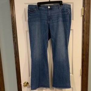 Jennifer Lopez Bootcut Jeans 18W short